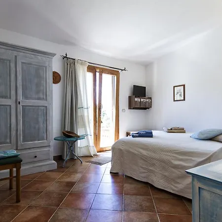 Casa La Liccia Guest House Arzachena Exterior photo